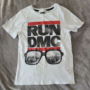 Licensed tee